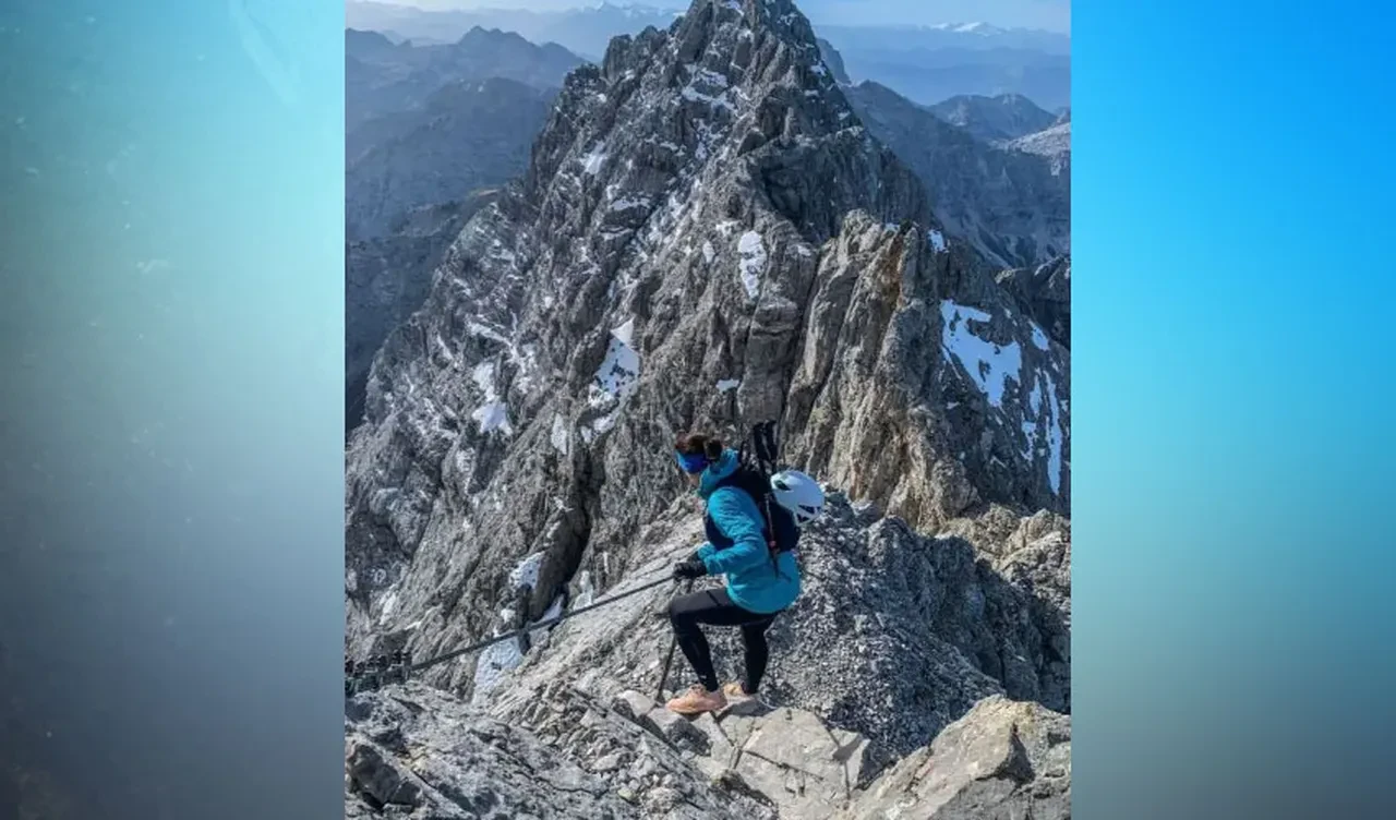 Kız arkadaşını dağın zirvesine 50 metre kala ölüme terk etti!