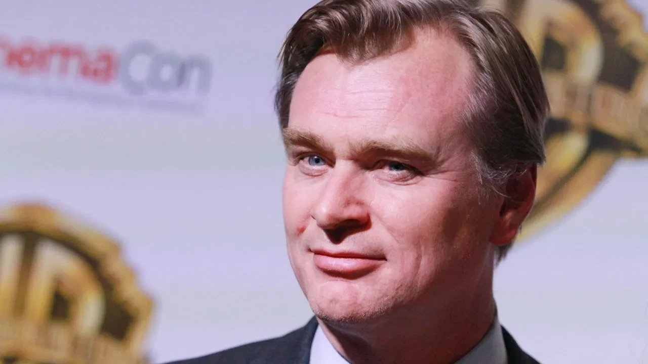 Nolan’dan Netflix’e büyük satın alma uyarısı: Sendikalar ayağa kalktı