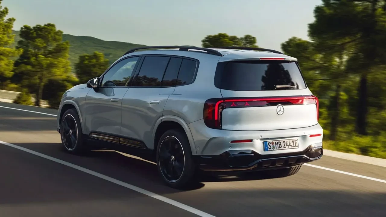 2026 Mercedes-Benz GLB tanıtıldı: İşte teknik özellikleri ve fiyatı