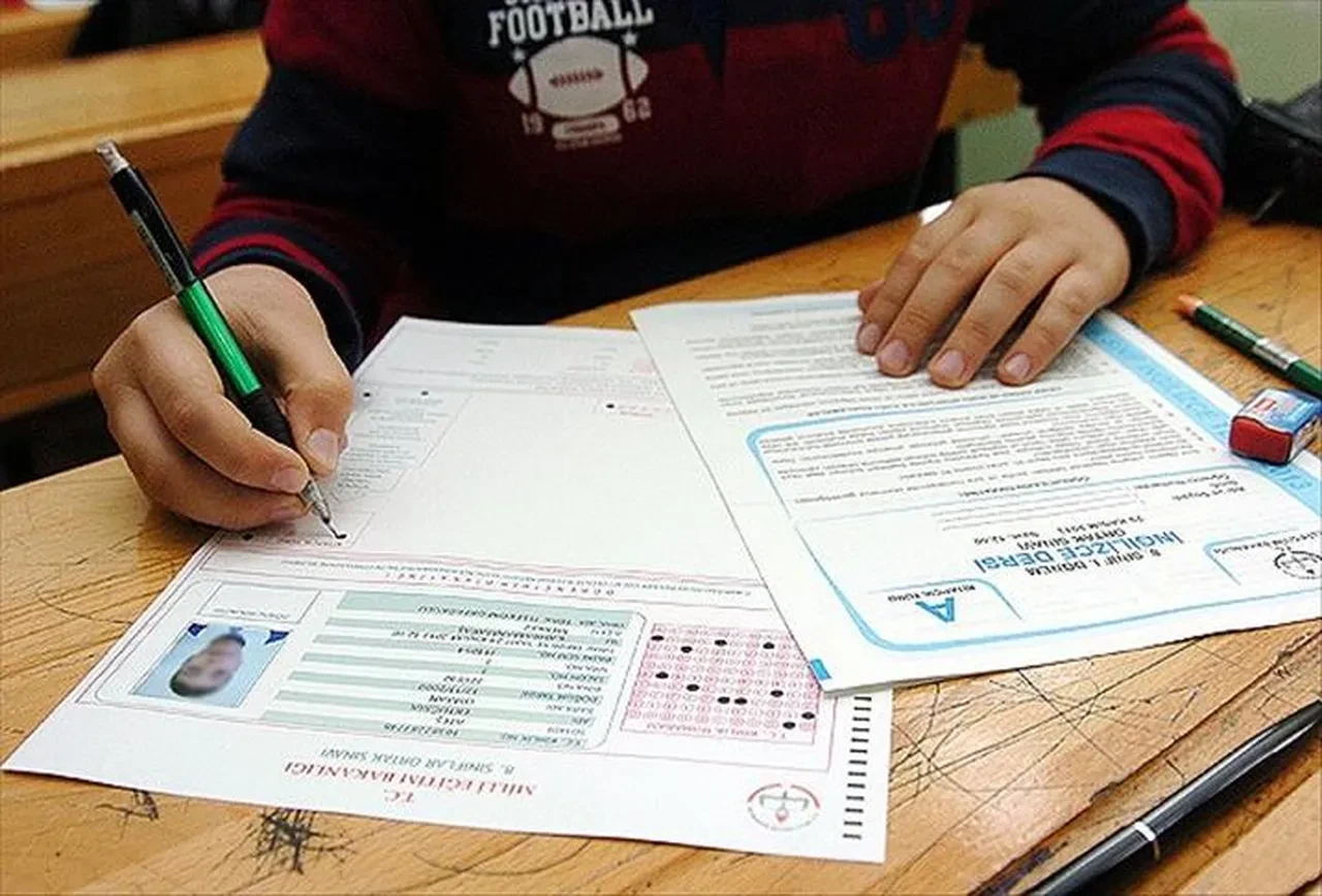 AÖF soruları yayınlandı mı, ne zaman yayınlanacak? AÖF sınav sonuçlarının açıklanacağı tarih