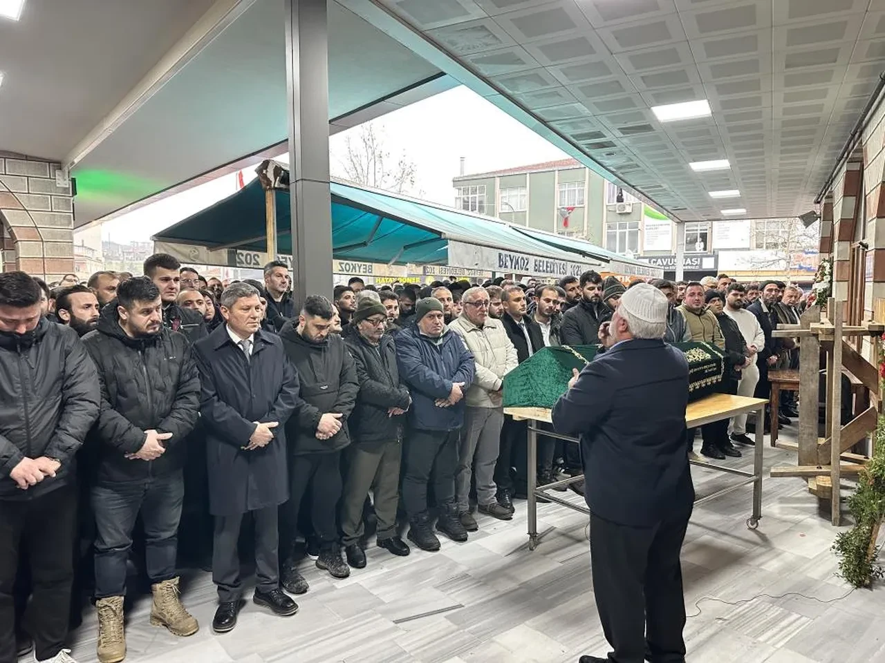 Beykoz'da kız kardeşi iddiası cinayetle bitti: Genç tamiratçı vurularak öldürüldü