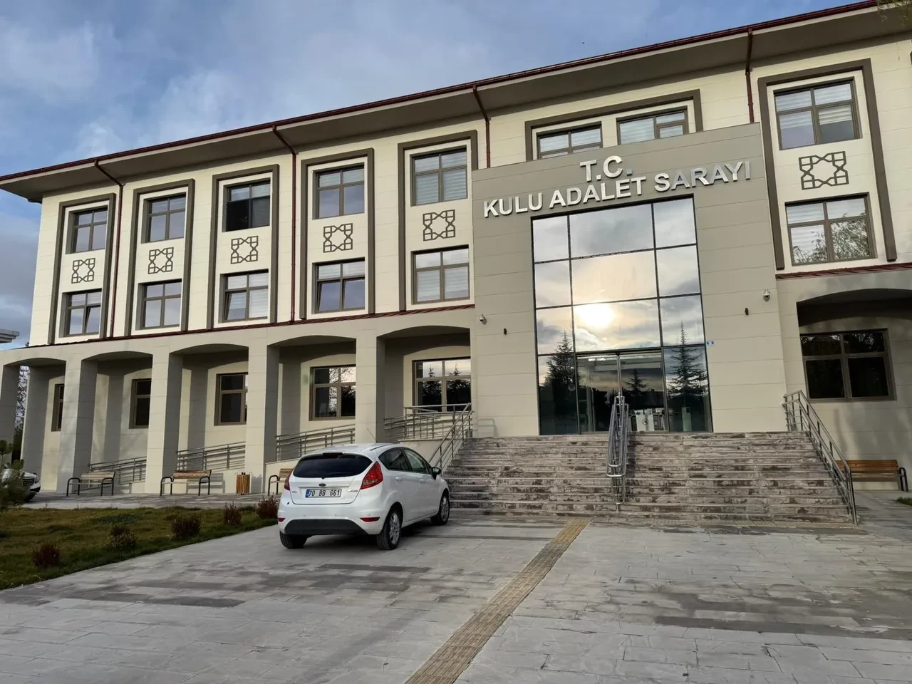 Büyükçekmece sonrası bir skandal da Konya'dan! Katip hesaba para geçirdi sanal bahiste harcadı