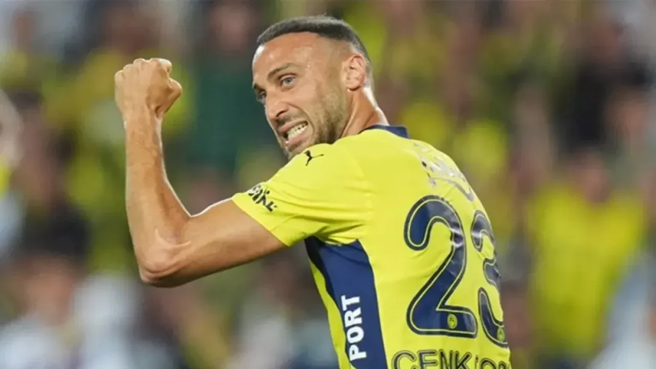 Cenk Tosun'dan Fenerbahçe açıklaması: Gidecek mi kalacak mı merak ediliyordu!