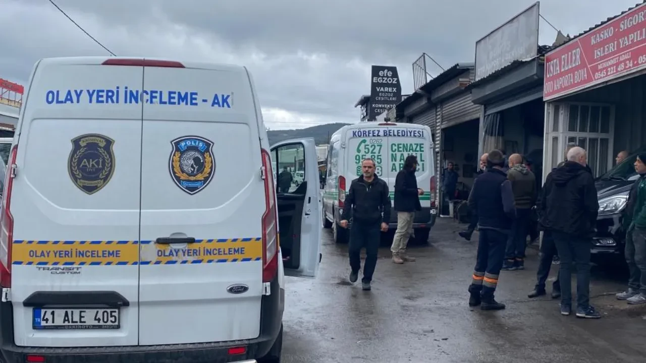 Gece üşümesin diye dükkanına davet etmişti... Sabah gördüğü manzara karşısında dehşete düştü
