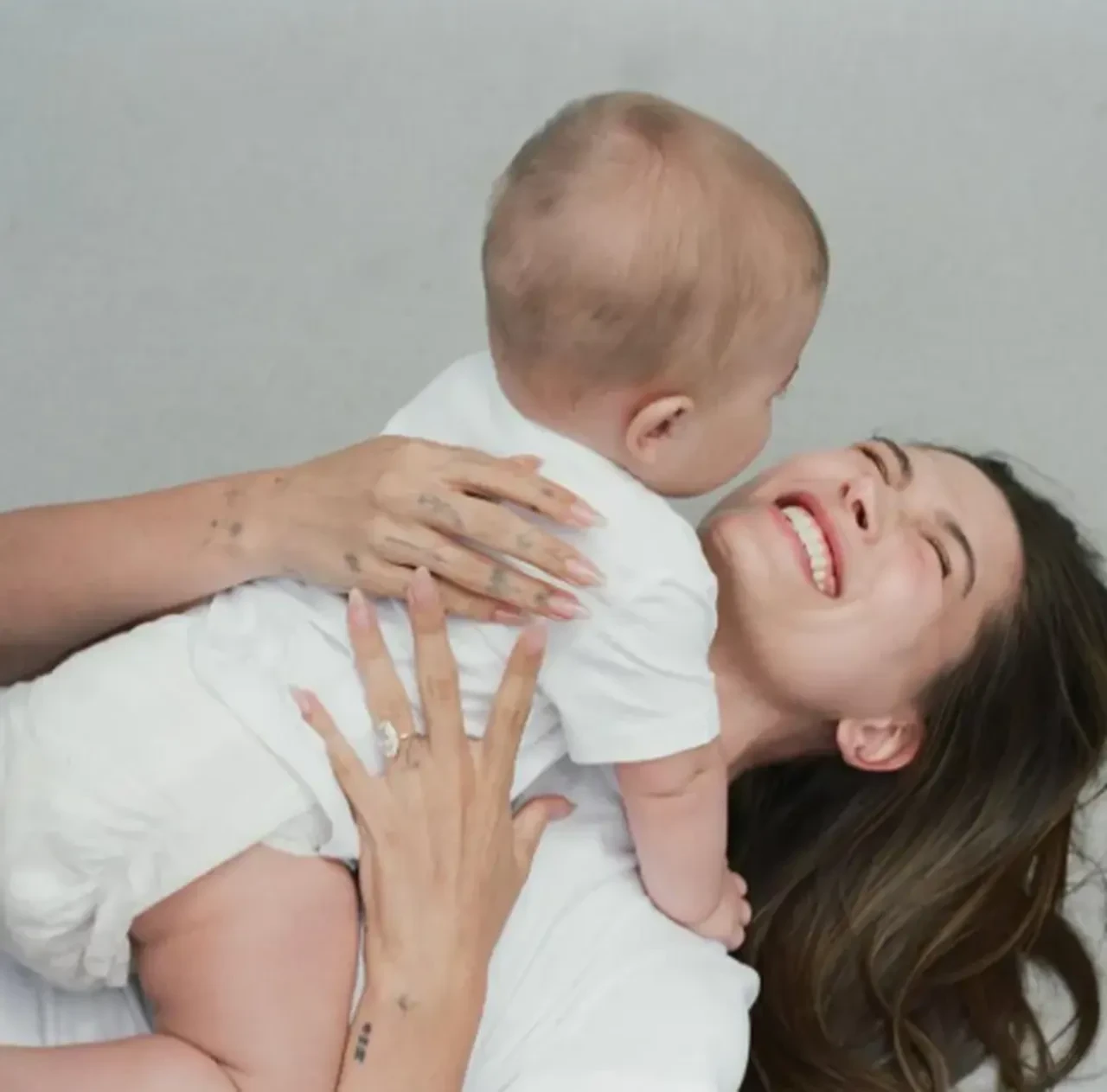 Justin Bieber ile Hailey Bieber çiftinin oğulları ilk kez görüntülendi 