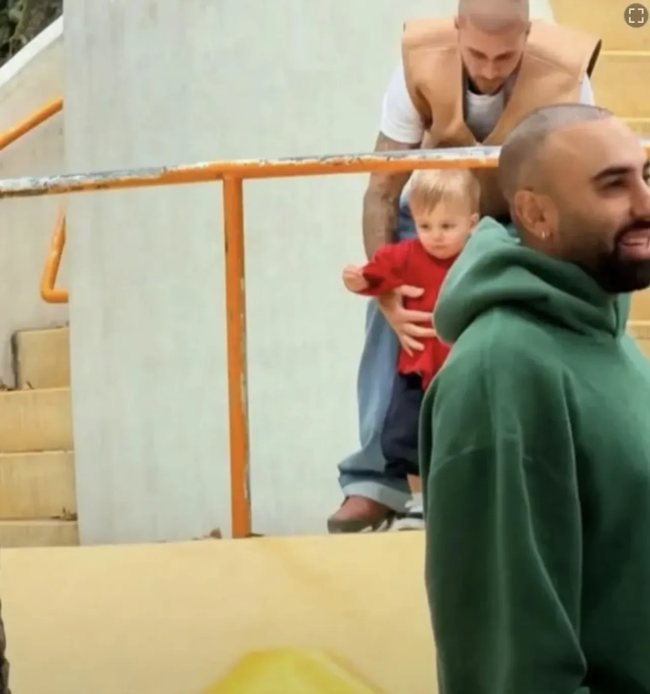 Justin Bieber ile Hailey Bieber çiftinin oğulları ilk kez görüntülendi 