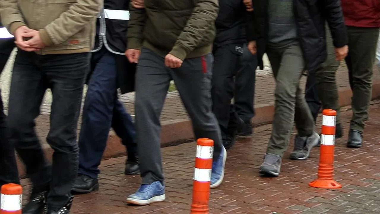 Muğla'da uyuşturucu şebekesine operasyon: 40 kişi tutuklandı