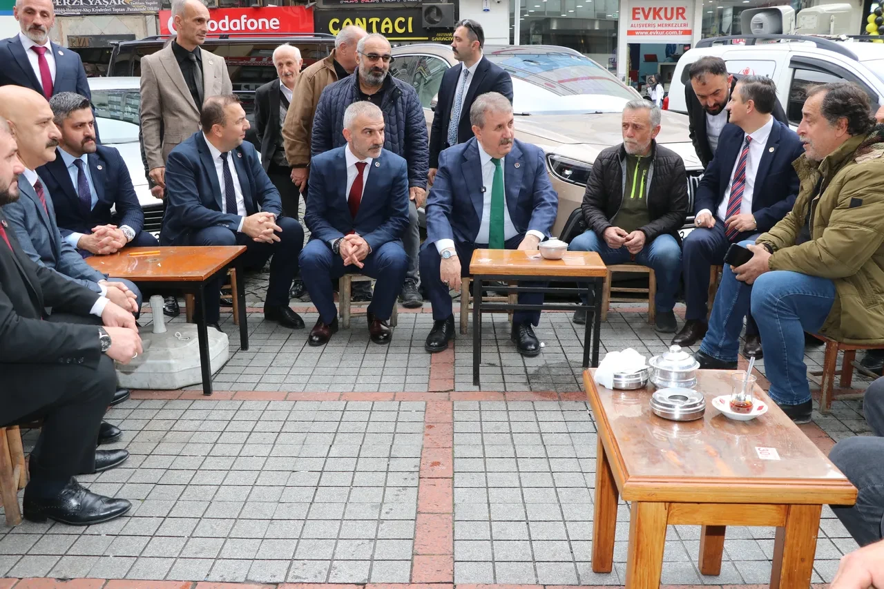 Mustafa Destici'den hükümete asgari ücret çağrısı: Başka türlüsü kurtarmaz