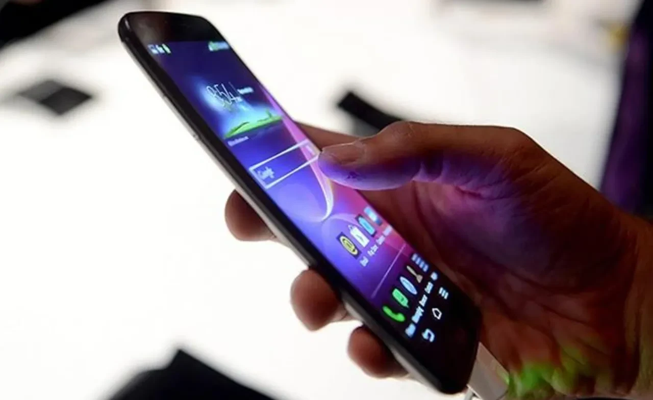 öğrenciye ötv siz akıllı telefon