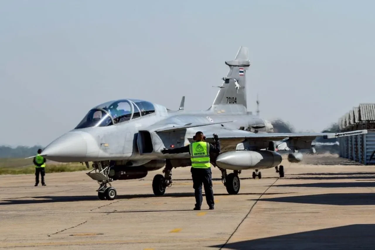 Tayland ve Kamboçya arasında çatışmalar yeniden başladı: F-16'lar havalandı, ölü ve yaralılar var