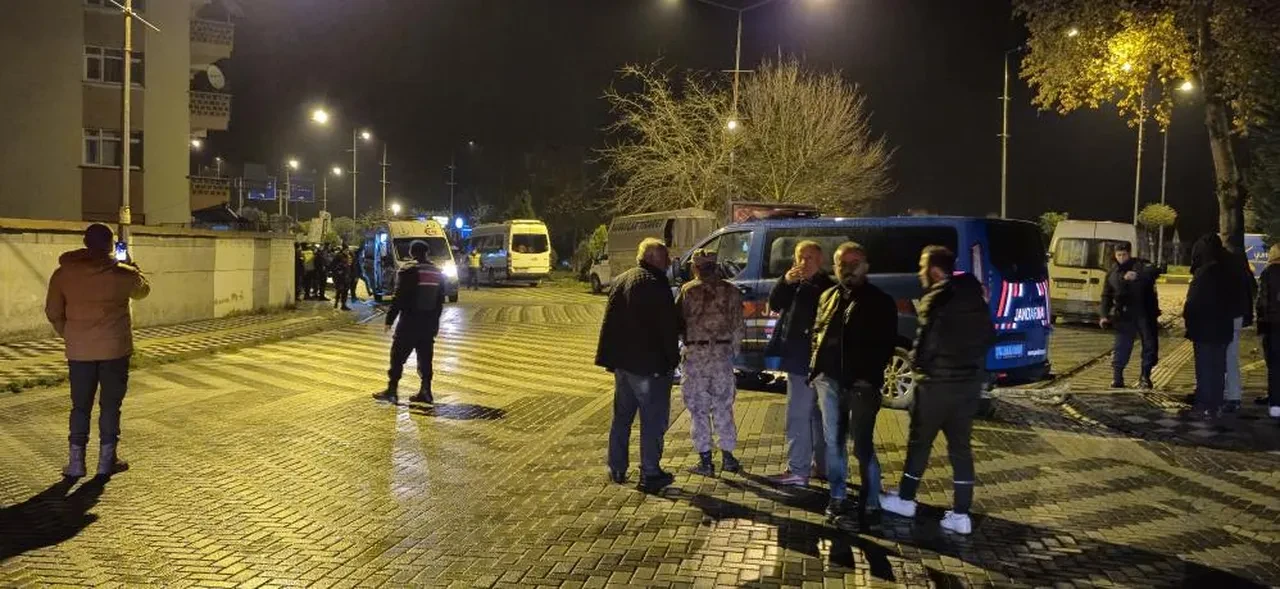 Bartın'da KADES kurtarışı! Genç kadın ölümden döndü saldırgan kendini vurdu