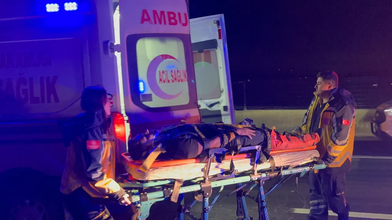 İstanbul TEM Otoyolu'nda zincirleme kaza: 4 yaralı