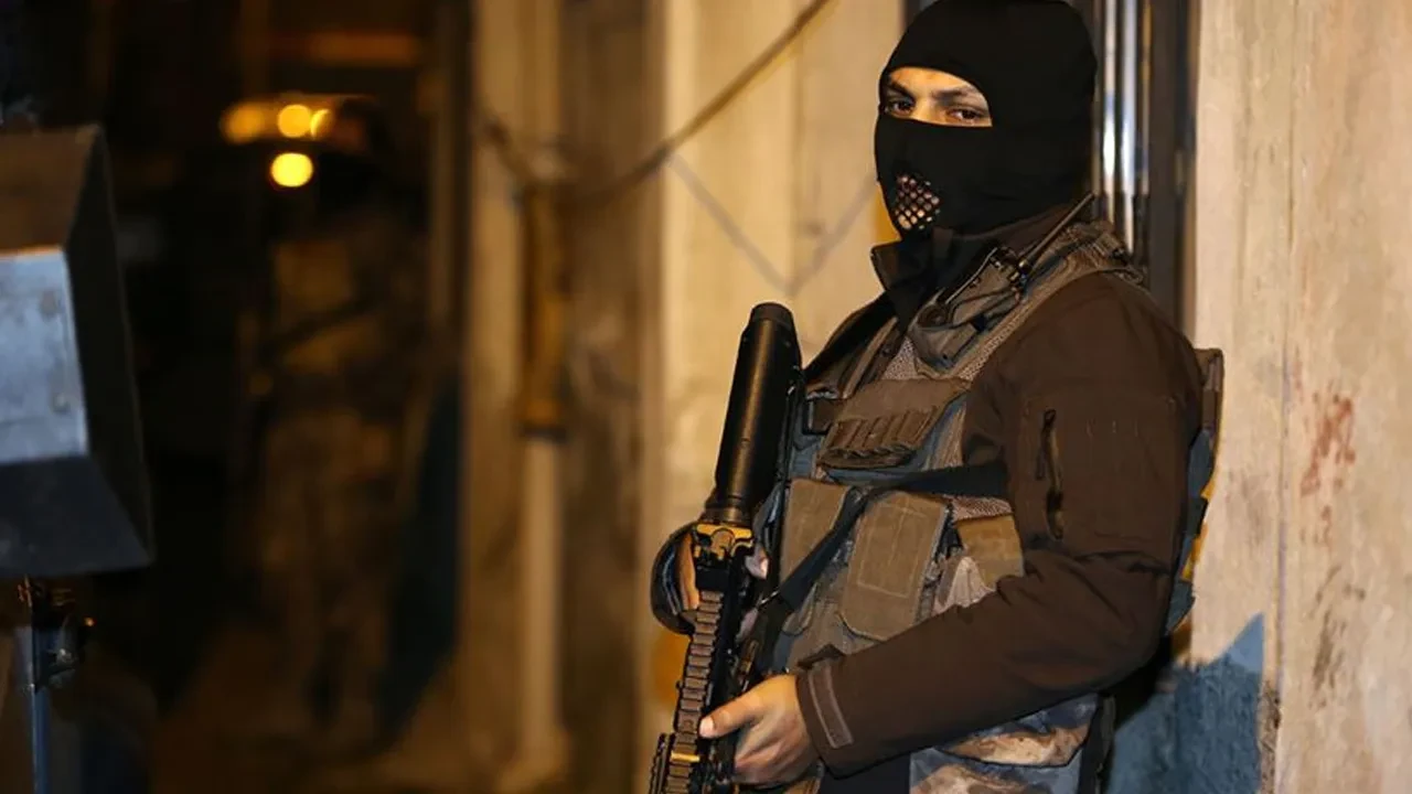 İstanbul'da DEAŞ operasyonu! Çok sayıda gözaltı var