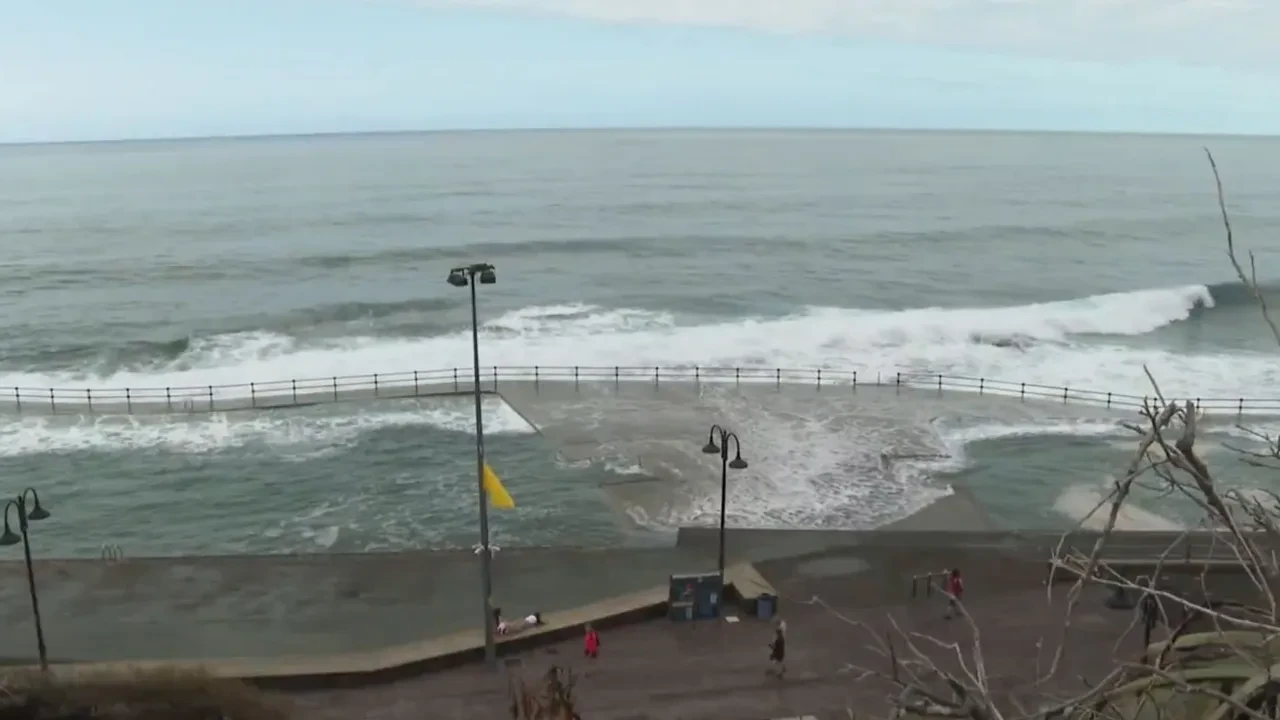 Kaçak girdiler, kaçarak çıkmak istediler! Doğal havuzda şiddetli dalga faciası: 4 ölü