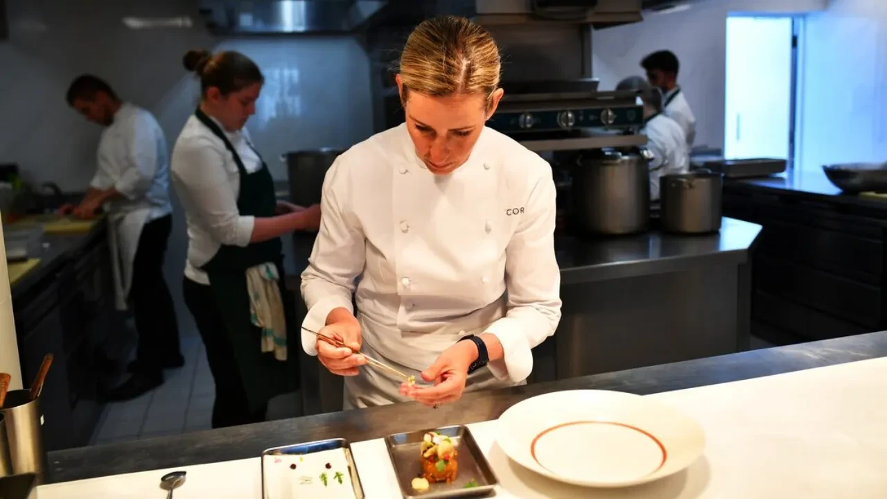 Türkiye'de Michelin yıldızı alan dört restorandaki fiyatlar gündem oldu! İşte bir tabak yemeğin ücreti