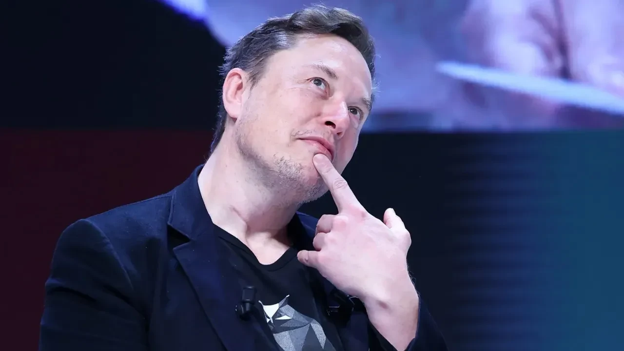 Elon Musk finans düzenlemelerine savaş açtı!