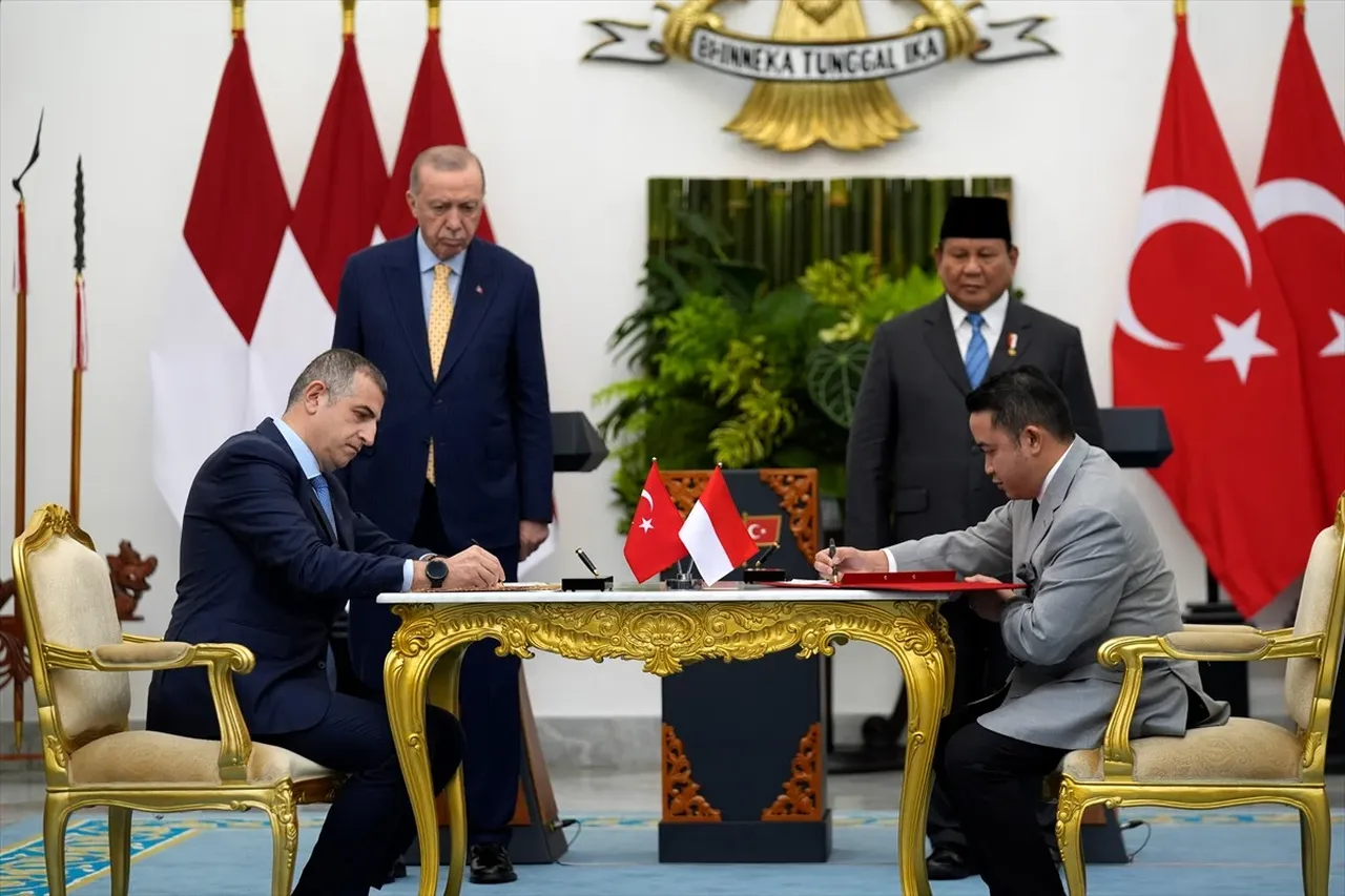 Bayraktar TB3 Endonezya yolcusu! İlk sipariş tamam: Dünya manşetlerine taşıdı