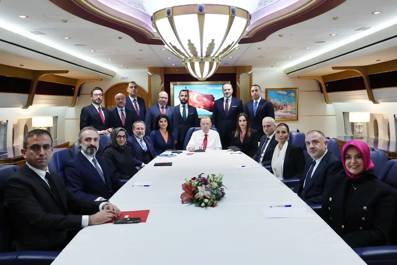 Son dakika | Cumhurbaşkanı Erdoğan'dan muhalefete Zoom toplantısı göndermesi! 'Hançer şimdi kimin elinde?'