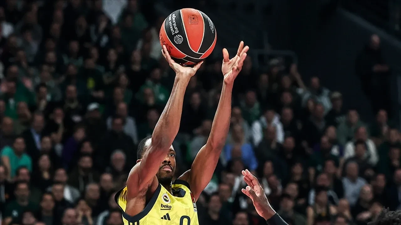 Fenerbahçe Beko Beşiktaş basketbol maçı hangi kanalda? Saatler sonra kupanın sahibi belli olacak
