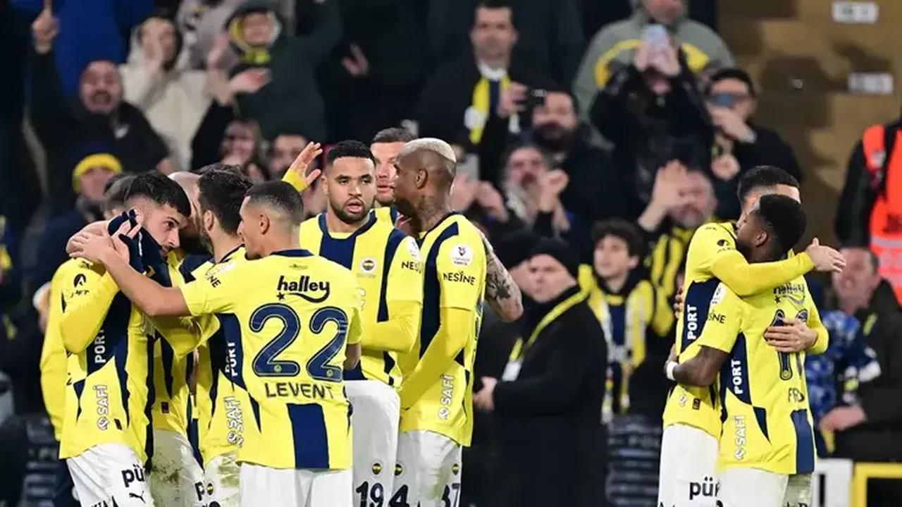 Fenerbahçe Kasımpaşa maçı kaç kaç bitti? Derbi öncesi kritik 3 puan