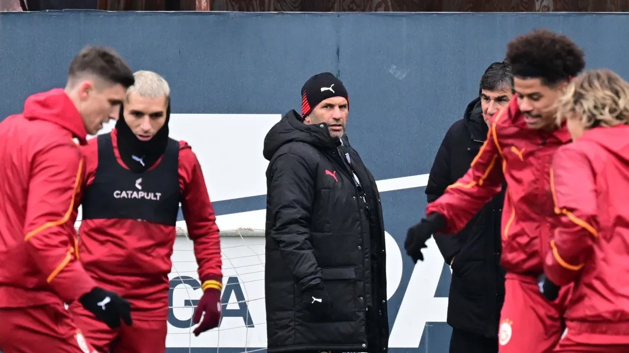 Galatasaray'a müjdeli haber! AZ Alkmaar ve Fenerbahçe maçlarında sahada
