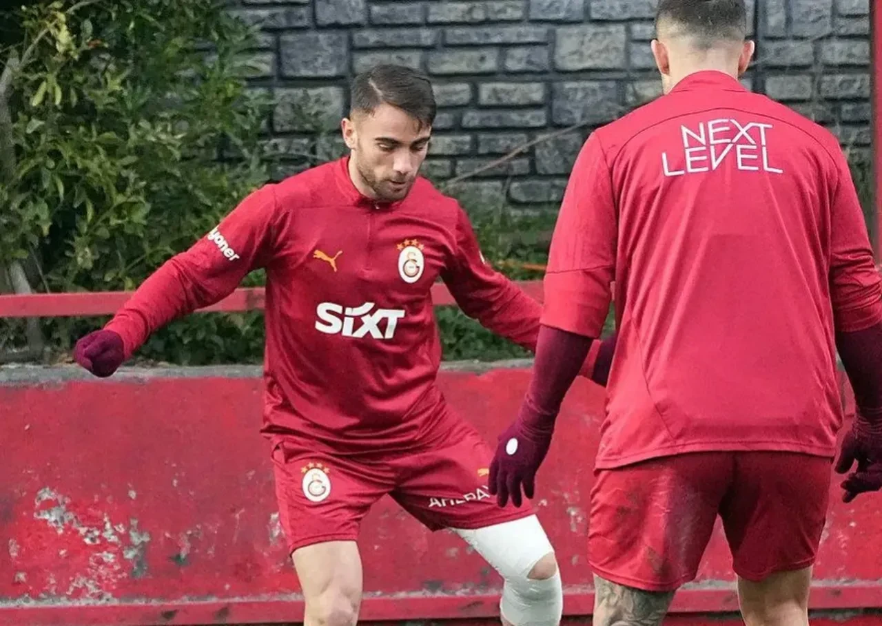 Galatasaray'a müjdeli haber! AZ Alkmaar ve Fenerbahçe maçlarında sahada