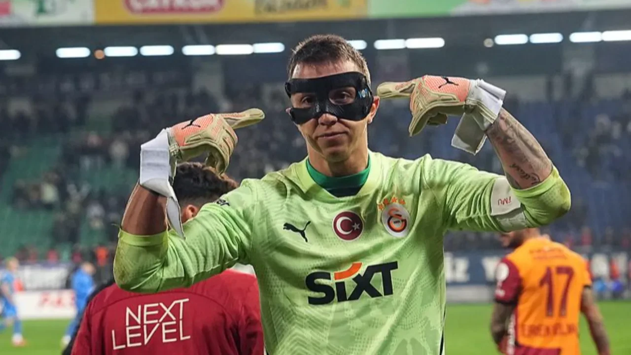 Fernando Muslera hedefi gösterdi! AZ Alkmaar maçı