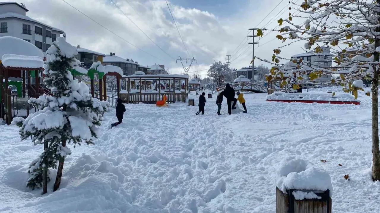 Samsun’da okullar tatil mi? 18 Şubat günü kar yağışlı olması bekleniyor