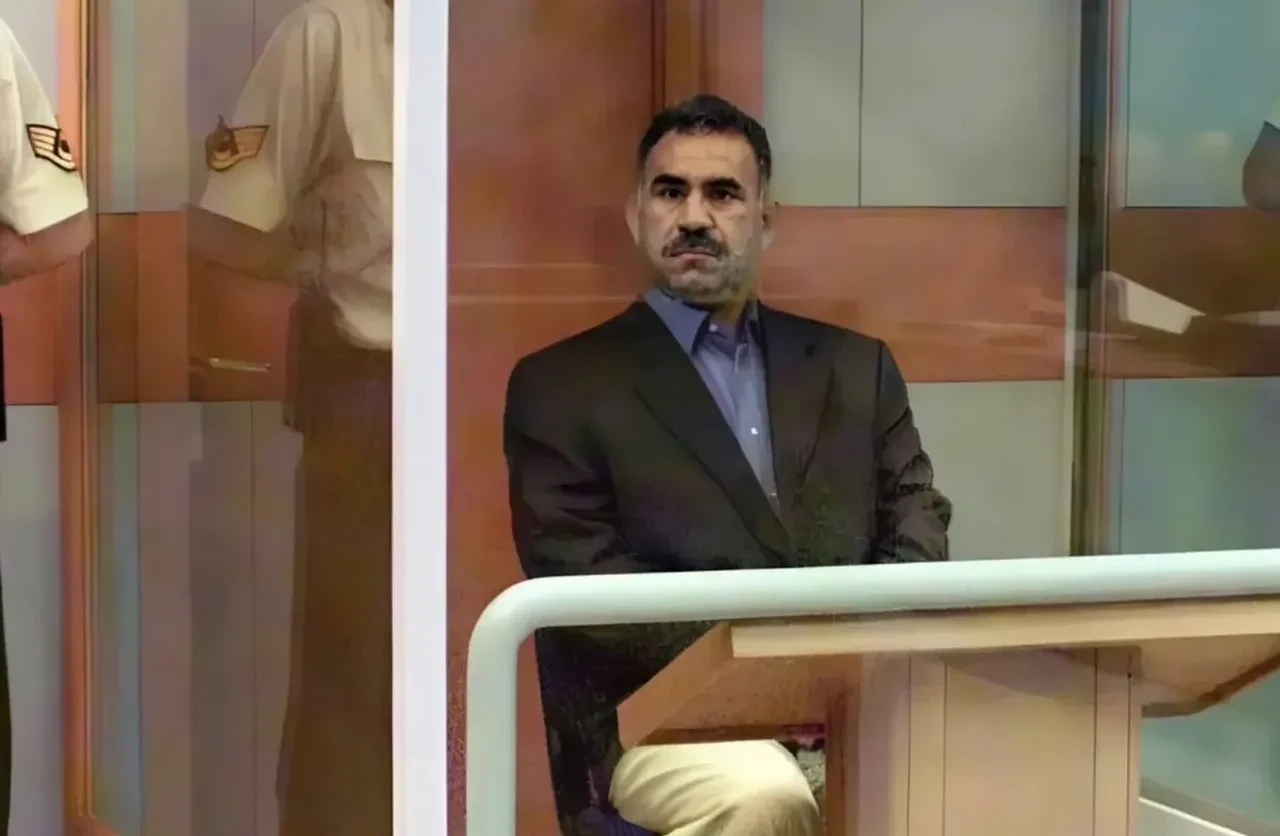 DEM Parti'den İmralı sürecine ilişkin yeni açıklama! "Yüz yıllık bir çağrı olacak"