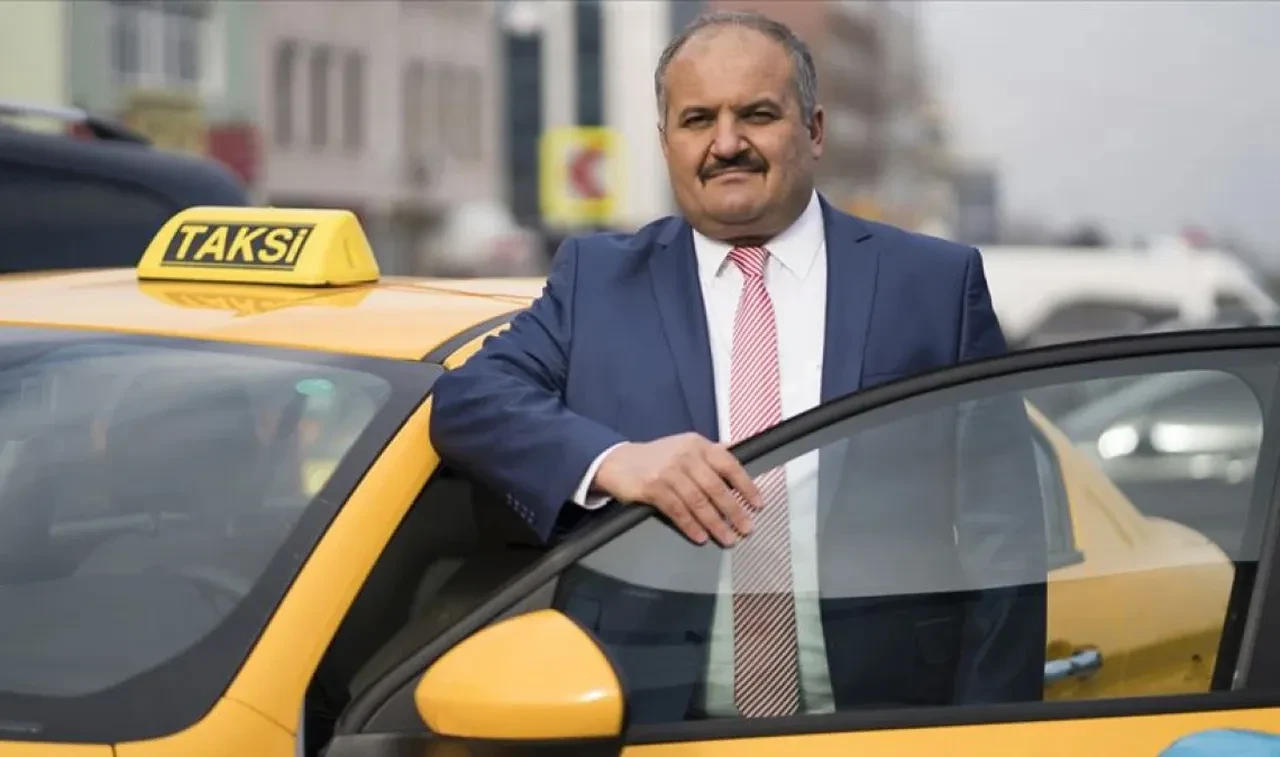 İBB'ye taksi şoku! 2 bin 500 plakanın ihalesi durduruldu