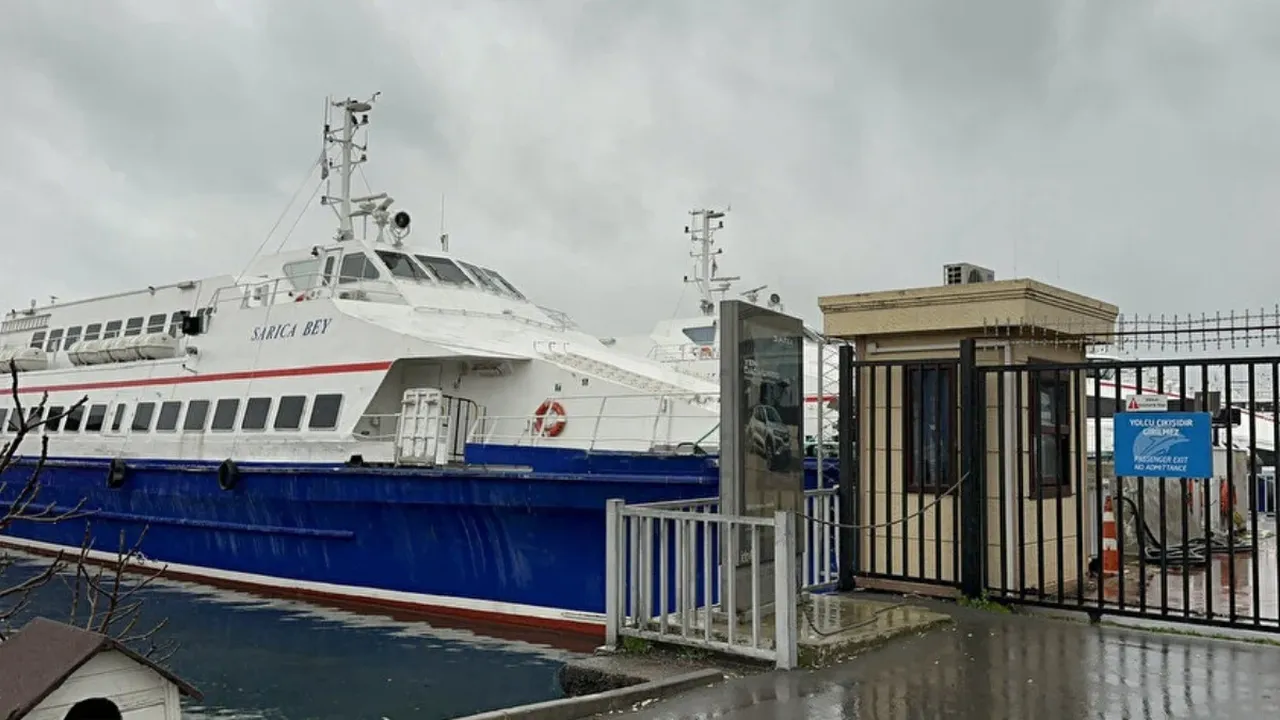 19 Şubat iptal edilen vapur seferleri var mı? Vapur seferleri araştırma konusu oldu