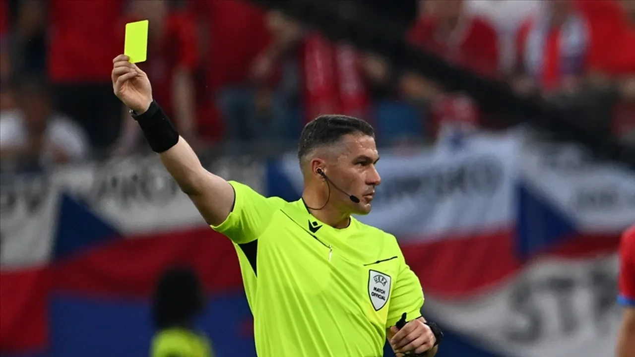 Galatasaray Fenerbahçe maçı yabancı hakem kim olacak? 4 aday var