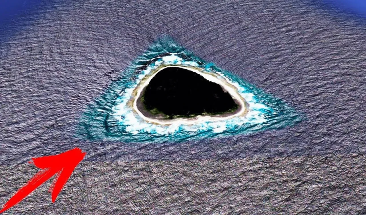 Google uydusu yakaladı! Dünya'daki gizemli kara delik böyle görüntülendi