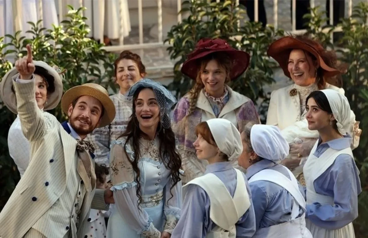 Şakir Paşa Ailesi'ne RTÜK'ten ceza 