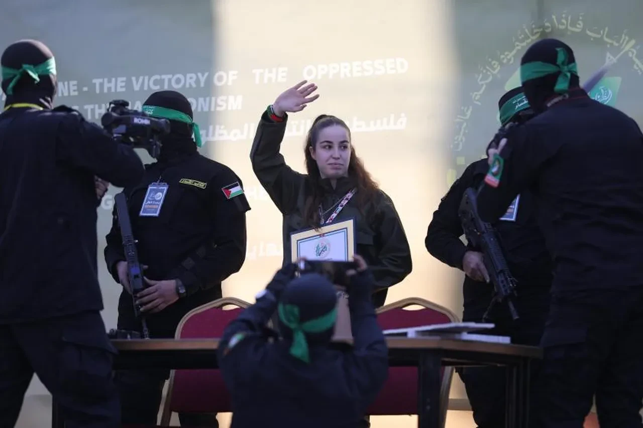 İsrailli esir Gazze'deki günlerini anlattı: Hamas bizi şaşkına çeviren bir hediye verdi