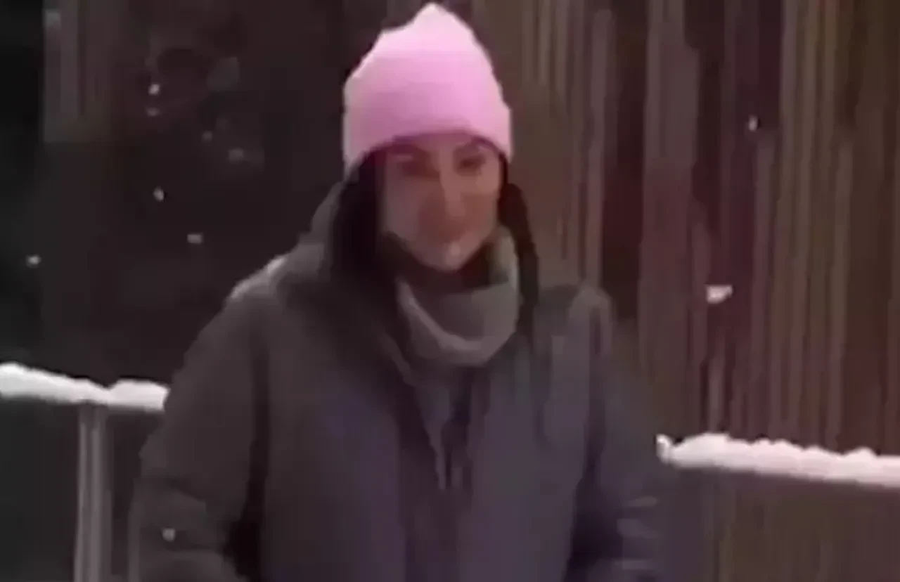 Türkan Şoray'ın karlar altındaki videosuna beğeni yağdı