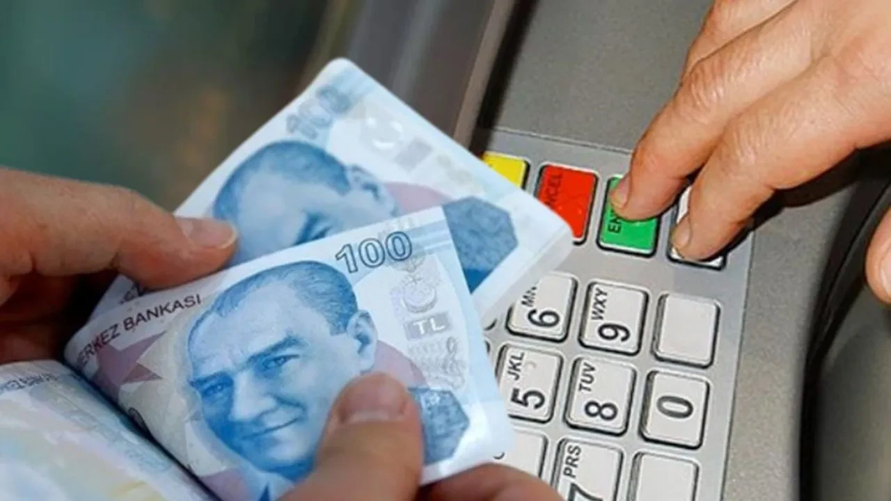 Duyan o bankaya koştu! 5 bin TL geri ödemesiz nakit avans veriyor: Son tarih 28 Şubat