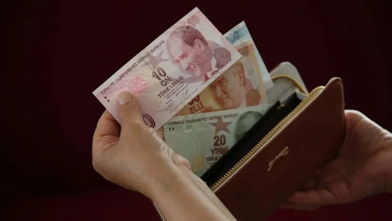 Acil nakit ihtiyacı olanlara müjde: En ucuz ihtiyaç kredisi hesaplandı! İşte 100 bin liranın geri ödemesi ve taksit tutarı 