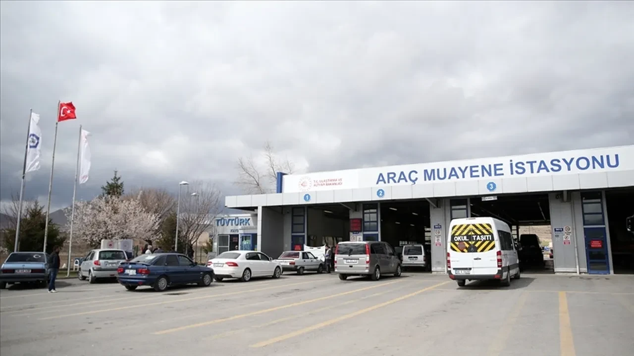 Araç sahipleri dikkat! 1 Mart'tan itibaren bu araçlar muayeneden geçemeyecek