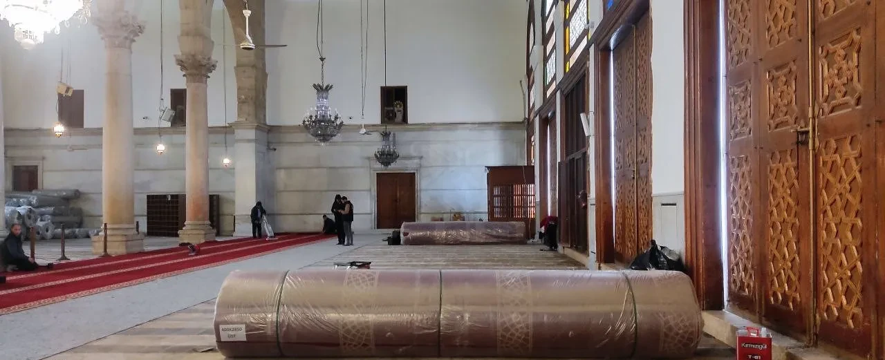 Cumhurbaşkanı Erdoğan seçti, Emevi Camii'ne gönderildi: İlk teravih bu halılar üzerinde kılınacak