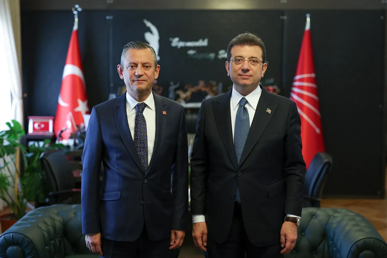 Özgür Özel'den 'sahte diploma' soruşturmasına tepki!