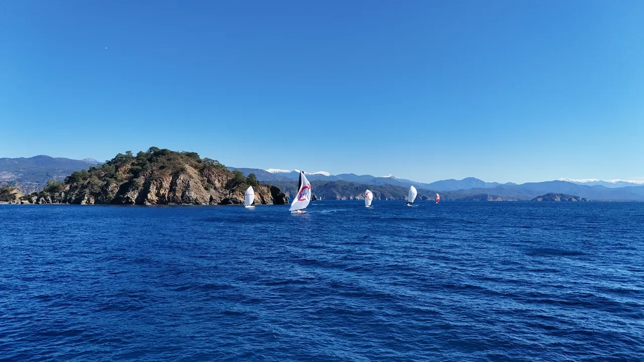 Yat yarışlarında Göcek Kış Trofesi'nin ikinci ayağı, Muğla'da başladı!