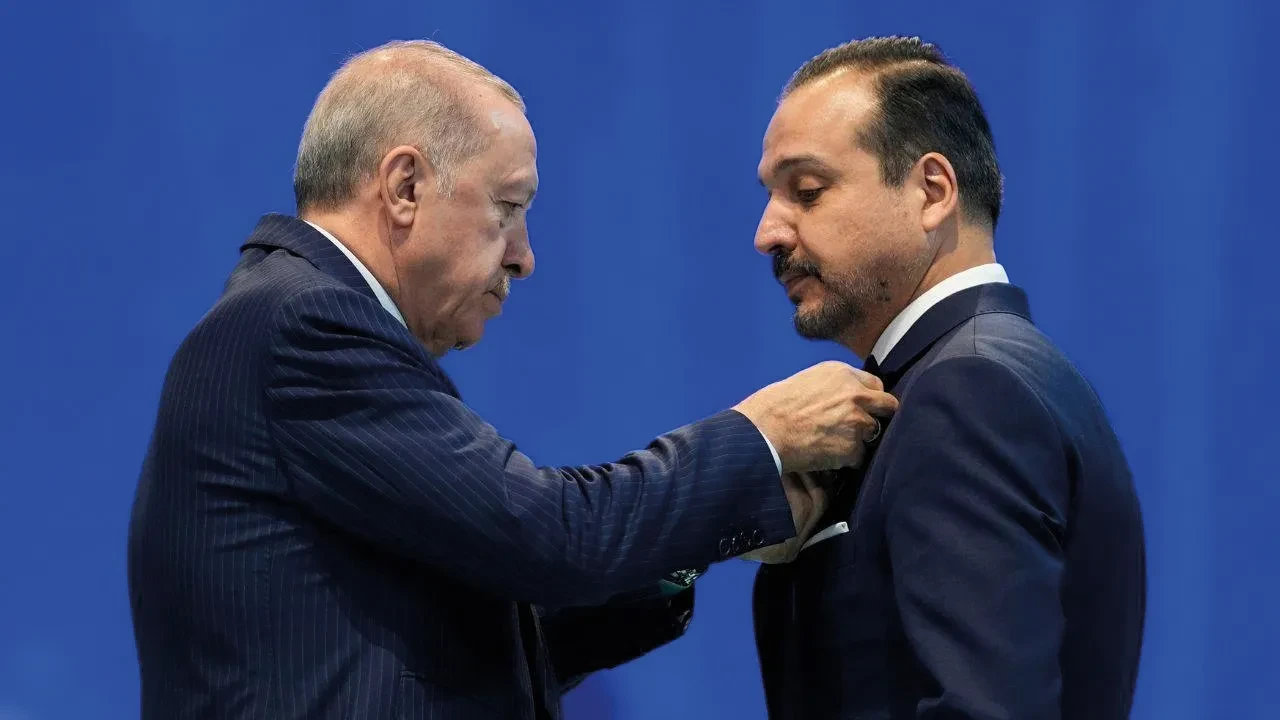 AK Parti'nin yeni MKYK listesi belli oldu! Dikkat çeken isimler: Kürşat Zorlu, Mesut Özil...
