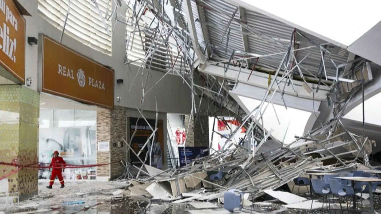 Peru'da AVM'nin çatısı çökmüştü! Acı bilanço belli oldu 