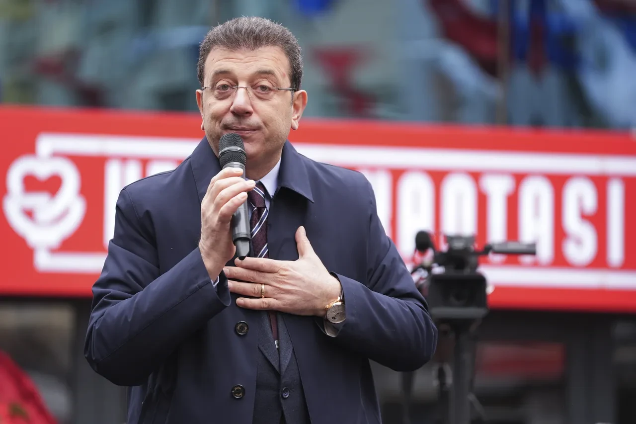 Mansur Yavaş'tan İmamoğlu'nun diplomasıyla ilgili iddialara tek cümlelik ilk yorum