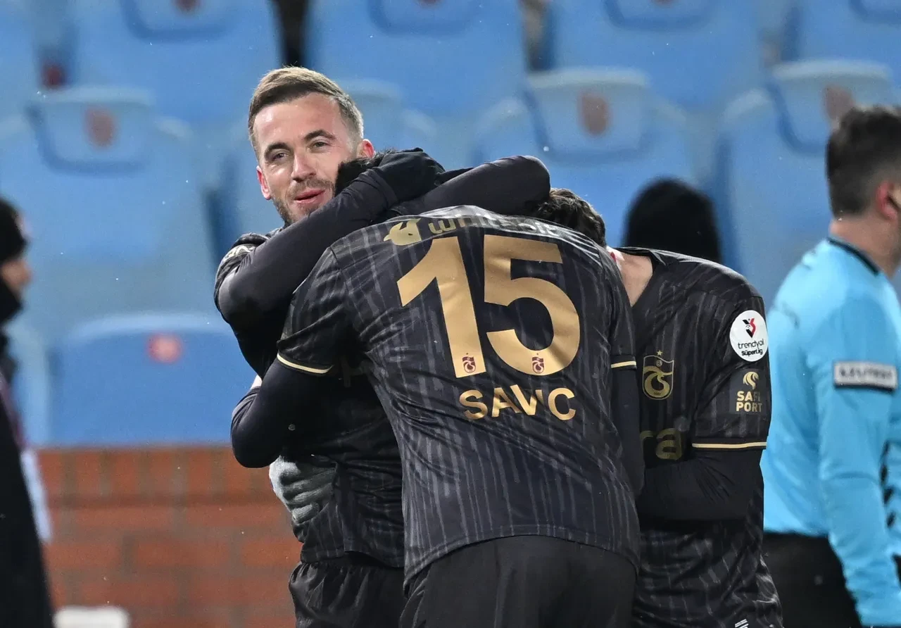Trabzonspor Gaziantep FK'yı 3-2 mağlup etti!