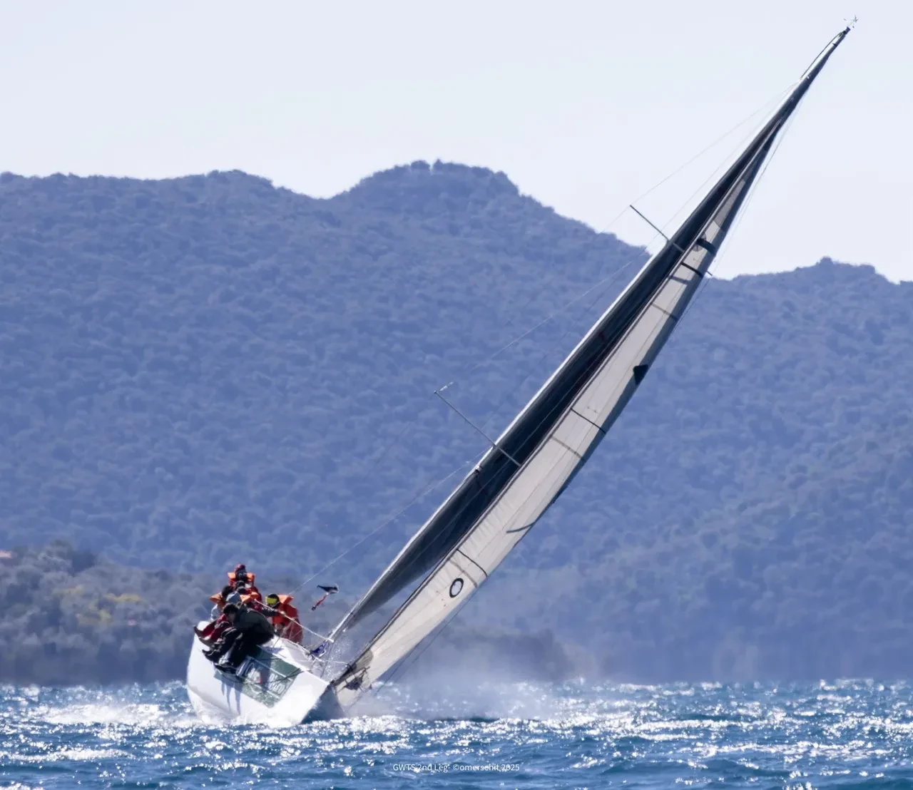 Yat yarışlarında Göcek Kış Trofesi'nin ikinci ayağı, Fethiye'de tamamlandı!