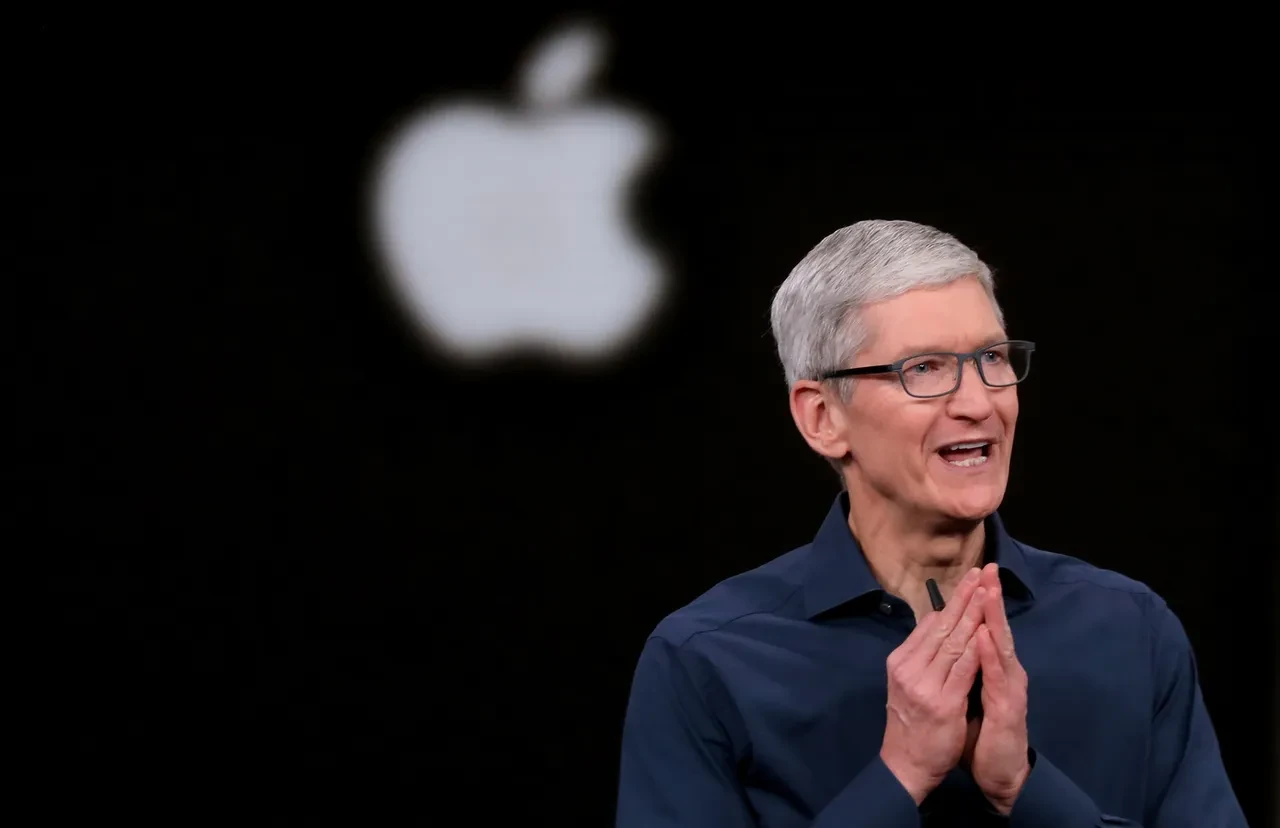 Apple, ABD'ye 500 milyar dolardan fazla yatırım yapacak! Donald Trump'tan teşekkür mesajı