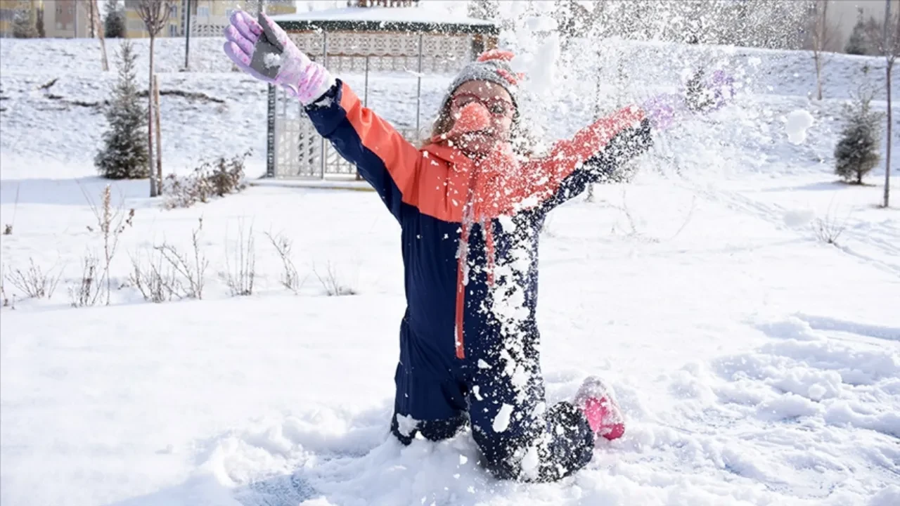 Düzce, Bolu okullar tatil mi, son dakika? 25 Şubat Salı yarın hava durumu tahmin raporu yayımlandı