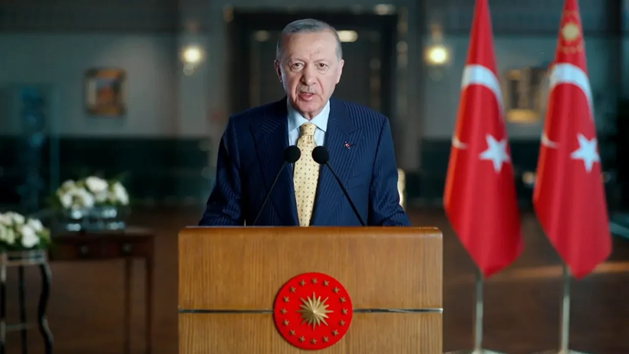 Cumhurbaşkanı Erdoğan'dan Rusya-Ukrayna savaşı mesajı